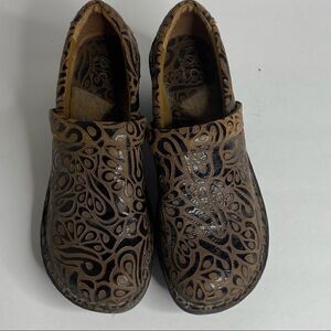 B.O.C Born Concepts | Slip on Shoes